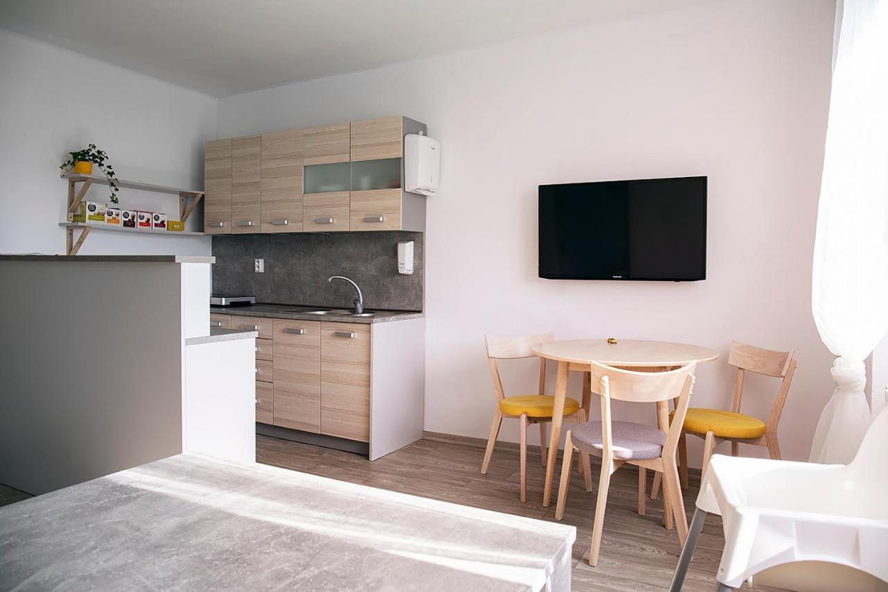 Rodinny Apartman Pribor Екстер'єр фото